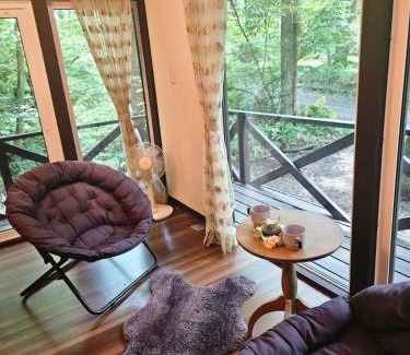 Tsumagoi House | Kitakaruizawa V's Villa -北軽井沢 ヴィーズ ヴィラ-