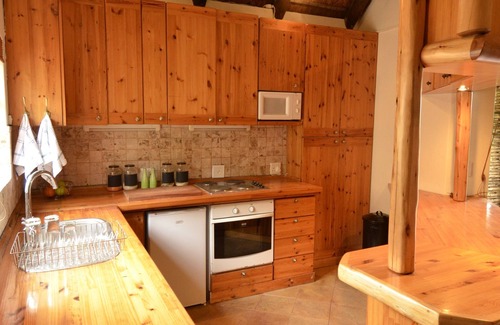 Melkbosstrand Cottage | Kite surfer & surf friendly accommodation on the West Coast, everyone's welcome