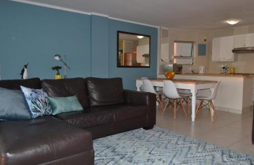 Bloubergstrand Apartment | KiteView - Spacious 2 Bedroom with iconic views