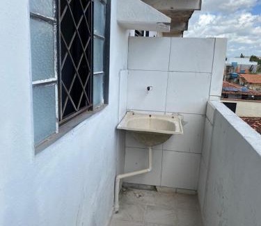 Paragominas Apartment | Kitnet com cozinha e ventilador - 2 andar
