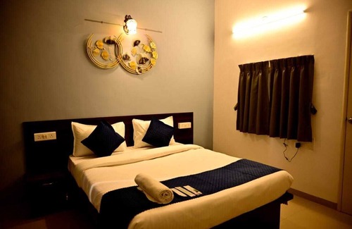 Aundh Hotel | Kivi stays