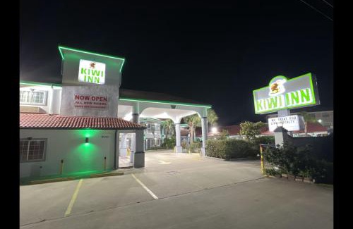 Houston Hotel | Kiwi Inn Willowbrook HWY249