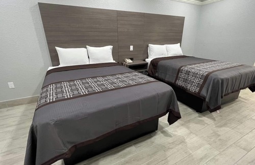Houston Hotel | Kiwi Inn Willowbrook State Highway 249 Beltway 8