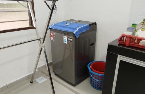 Johor House | KJS Homestay, Layang-Layang, Johor