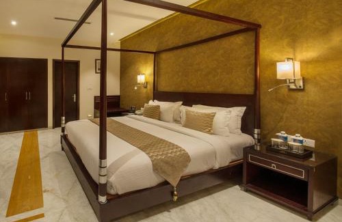 Amer Hotel | KK Royal Hotel & Convention Centre
