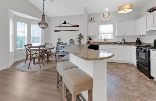 Seagrove Beach House | KK's Beach House - Newly remodeled, close to Seaside, easy walk to beach