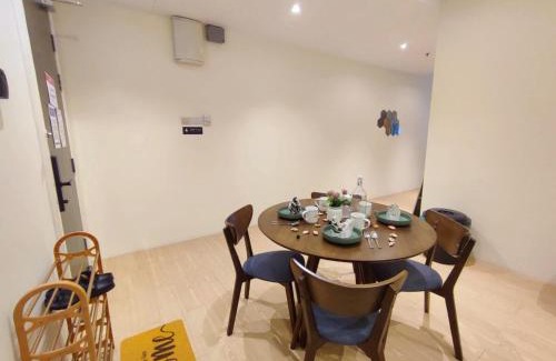 Taman Bukit Pantai Apartment | KL Midvalley LRT Bangsar Modern BTC12 D