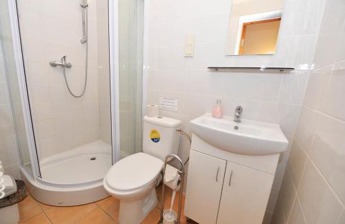 Klaipeda Apartment | Klaipeda INN Private Parking and Kitchen