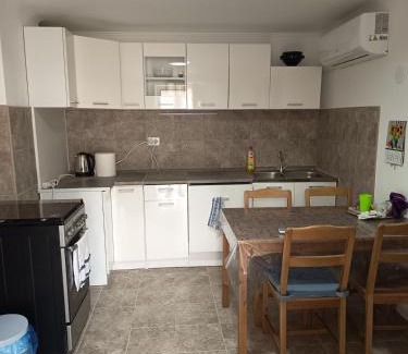 Deg Apartment | Klasszikus Dégi Pihenő