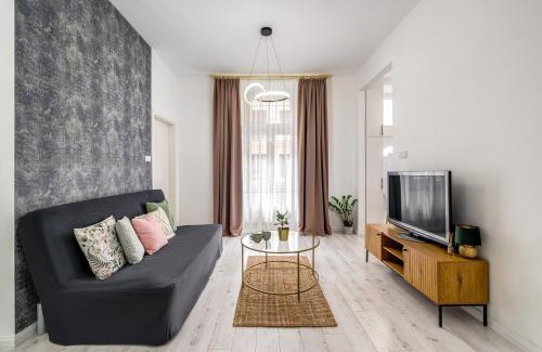 Erzsebetvaros Apartment | Klauzál Home by STN