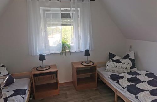 Schmira Apartment | Kleines Landhaus in Erfurt bei der Messe