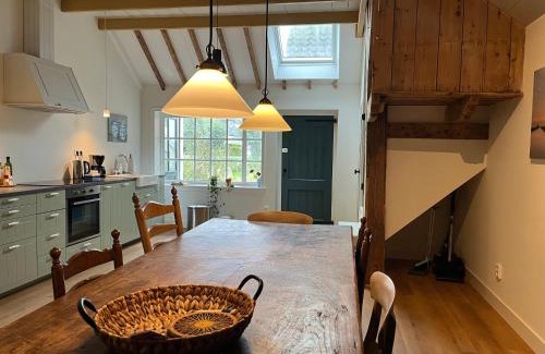Nigtevecht Apartment | Kleinhoef - charmante, luxe kamers in een boerderij uit 1875