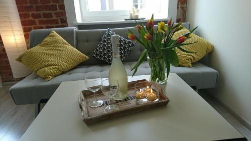 Srodmiescie Apartment | Klimatyczny apartament w magicznym miejscu