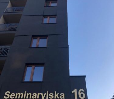 Kielce Apartment | Klimatyzowany Apartament ROMA z garażem podziemnym