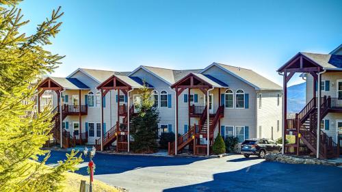 Banner Elk Apartment | Klonteska Condominiums By VCI Real Estate Services