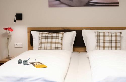 Heidenheim Hotel | Klostergasthof Heidenheim - Hotel Garni