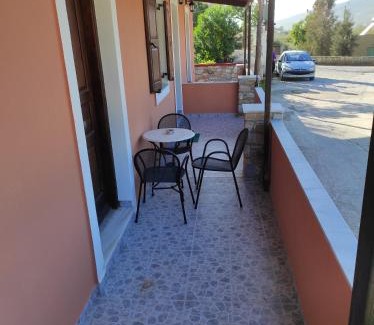 Posidonia Apartment | KLOTHO
