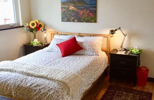 Haines Junction House | Kluane Green Sprout Vacation Home