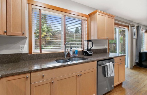 Kent House | KN3: PALM VILLA
