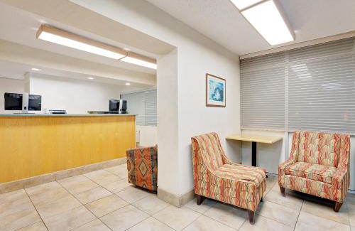 Page Hotel | Knights Inn Page