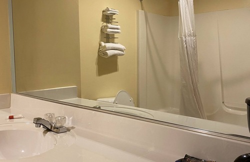 Dublin Hotel | Knights Inn & Suites Dublin