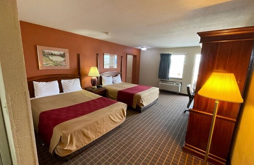 Emporia Hotel | Knights Inn & Suites Emporia
