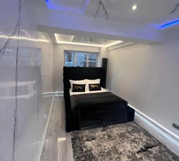 Knightsbridge Apartment | Knightsbridge 2 bedroom apartment overlooking Harrods