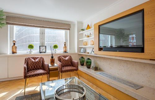 Knightsbridge Apartment | Knightsbridge 2Bed Apartment with Private Balcony Overlooking Harrods