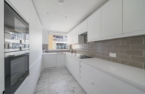 Brompton & Hans Town Apartment | Knightsbridge 3 bed/2 baths