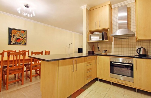 Century City Apartment | Knightsbridge 407 - Three Bedroom Apartment, Sleeps 6