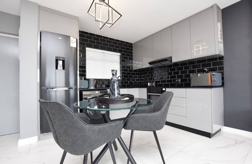 Century City Apartment | knightsbridge luxury apartments by Search4Property