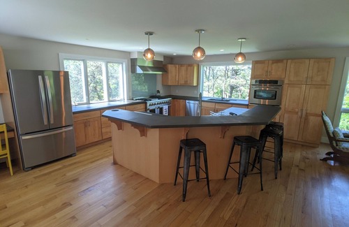 Truro House | Knockout Modern, Sweeping Views, Beach Walk
