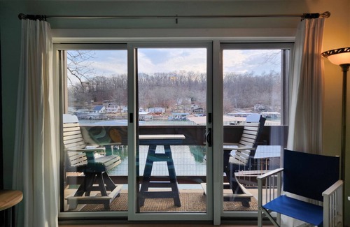Osage Beach Condo | Knolls 0914 - Updated Waterfront Condo!