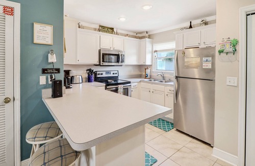 Port St. Joe House | Knot on Call ~ Ocean Views ~ Spacious 3BR ~ Sleeps 8 ~ Steps to Beach ~ Dogs OK