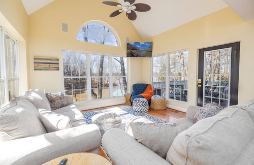 Wise House | Knot Salty, Just Fun: Home Theater, 2 Bars, OutdoorFireplace, Large Beds & More!