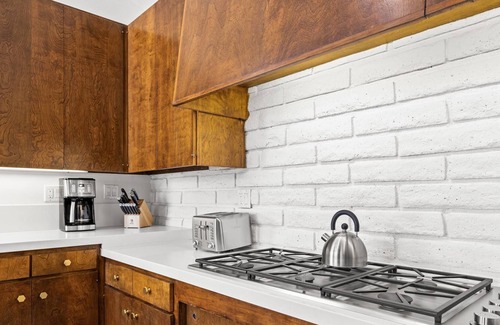 Historic Tennis Club House | Knott's Landing - Beautiful Home in Historic Tennis Club