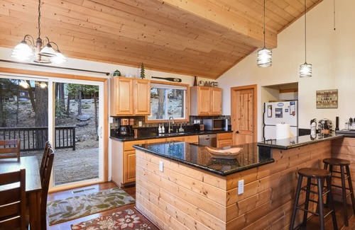 Carnelian Bay Cabin | Knotty Pine Cabin - Remodeled, Close to Lake