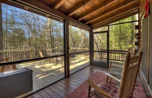 Hidden Lake Villa | Knotty Pines Pet-friendly gas fireplace plus a firepit