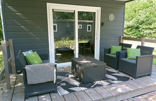 Municipality of Ooststellingwerf Ski Chalet | Knus 4 Persoons Chalet met 4 Leenfietsen Nabij Natuurgebieden
