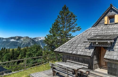 Kamnik House | Koča Zlatorog - Velika planina