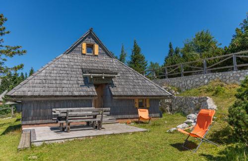 Kamnik House | Koča Zlatorog - Velika planina