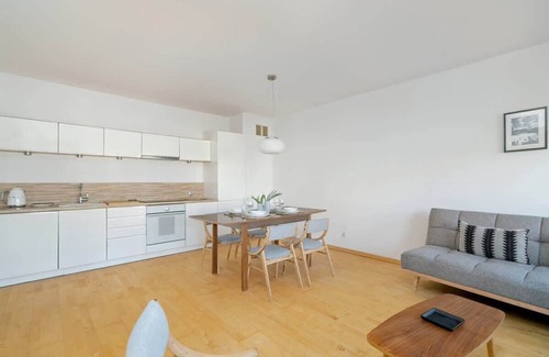 Jezyce Apartment | Kościelna 26 | Functional Apartment | Parking
