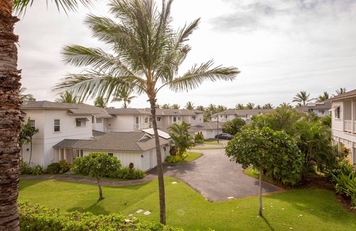 Ko Olina Condo | Ko Olina Kai 1047B: Spacious 3BR, Stylish Comfort, Walk to Beach & Dining