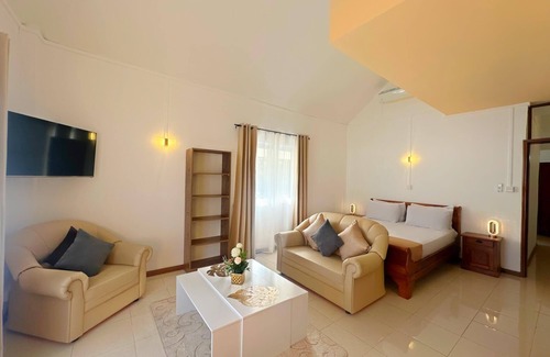 Riambel House | KOA Hotel