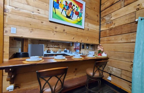 Kodak Cabin | Kodak - The perfect getaway Cabin