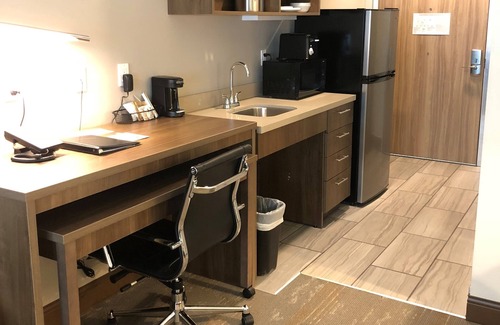 Kodiak Hotel | Kodiak Compass Suites