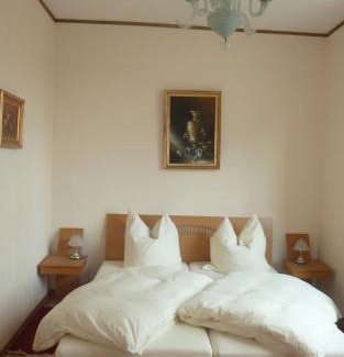 Altstadt-Nord Apartment | Koelsche Kluengel