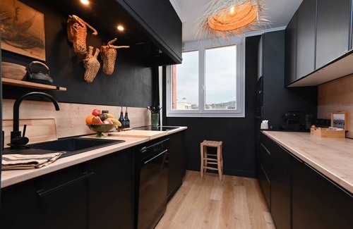 Mazargues Apartment | KOENIG - Appartement moderne avec vue panoramique