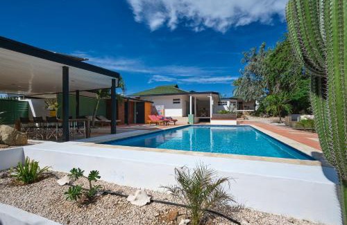 Paradera Cabin | Koeriboeri Aruba Lodges