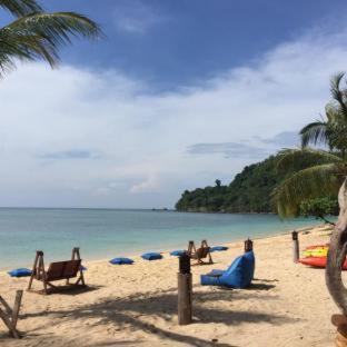 Ko Ngai Resort | Koh Ngai Paradise Beach
